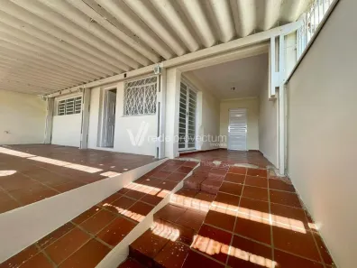 Casa com 3 Quartos à venda, 224m² no Vila Paraíso, Campinas