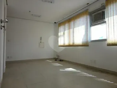 Sala Comercial à venda, 32m² no Lapa, São Paulo
