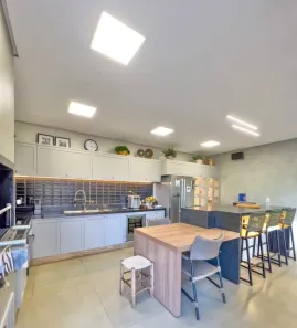 Casa com 3 Quartos à venda, 280m² no Parque dos Buritis, Rio Verde