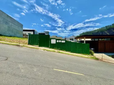 Casa com 3 Quartos à venda, 238m² no Salvaterra, Juiz de Fora