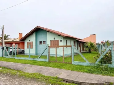 Casa com 4 Quartos à venda, 138m² no Jardim beira mar, Capão da Canoa