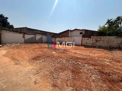 Lote/Terreno à venda, 315m² no Vila Alvorada, Goiânia