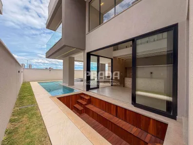 Casa de Condomínio com 4 Quartos à venda, 335m² no Jardim Sul, Uberlândia