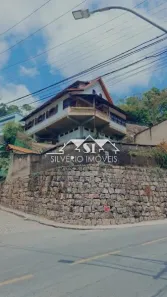 Casa com 4 Quartos à venda, 132m² no Valparaíso, Petrópolis