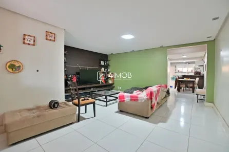 Casa com 3 Quartos à venda, 96m² no Asa Sul, Brasília
