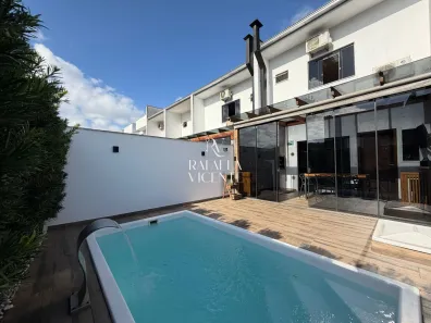 Casa com 3 Quartos à venda, 125m² no Saguaçu, Joinville