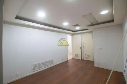 Ponto Comercial para alugar, 197m² no Centro, Rio de Janeiro