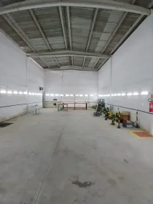 Galpão/Depósito/Armazém à venda, 200m² no Parque Real Serra Verde, Camaçari