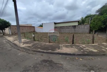 Lote/Terreno à venda, 357m² no Loteamento Residencial Flávia, Penápolis