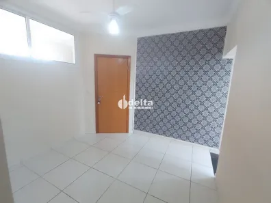 Apartamento com 2 Quartos para alugar, 50m² no Santa Mônica, Uberlândia