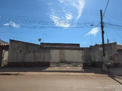 Casa com 2 Quartos à venda, 101m² no Jardim do Ingá, Luziânia
