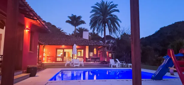 Casa com 4 Quartos à venda, 500m² no Pedro do Rio, Petrópolis