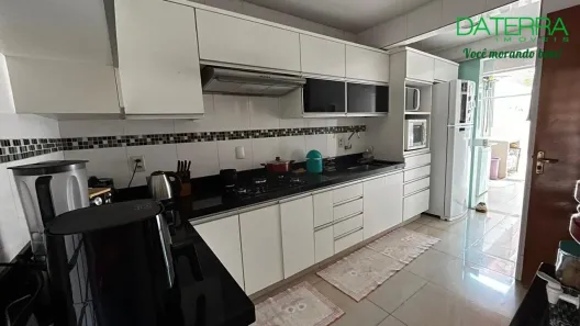Casa com 3 Quartos à venda, 230m² no Jardim Guanabara IV, Goiânia