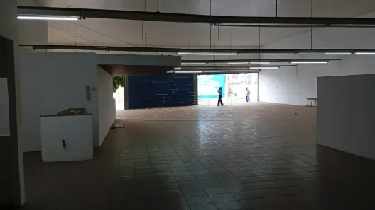 Ponto Comercial para alugar, 800m² no Centro, Bauru