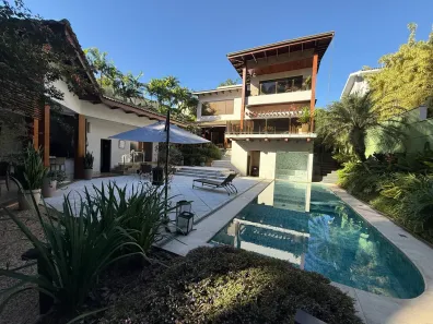 Casa de Condomínio com 4 Quartos à venda, 740m² no Jardim Florença, Goiânia