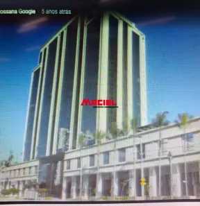 Sala Comercial para alugar, 143m² no Condomínio Royal Park, São José dos Campos