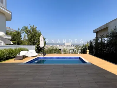 Casa de Condomínio com 3 Quartos para alugar, 223m² no Alphaville, Santana de Parnaíba