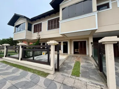 Casa com 3 Quartos à venda, 165m² no XANGRI-LÁ, Xangri-lá