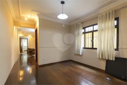 Sobrado com 4 Quartos para venda ou aluguel, 203m² no Parque São Domingos, São Paulo
