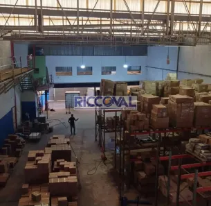Galpão/Depósito/Armazém para alugar, 1000m² no Jardim São Domingos, Guarulhos