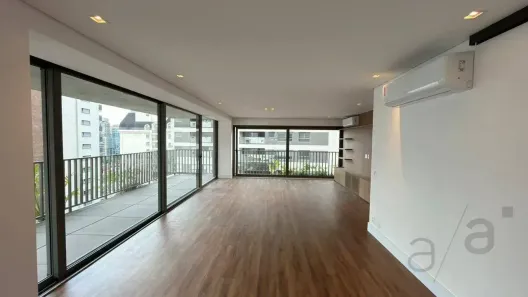Apartamento com 2 Quartos para alugar, 162m² no Vila Nova Conceição, São Paulo
