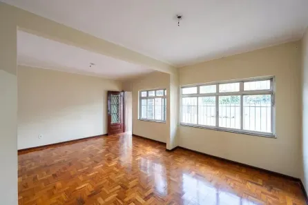 Casa com 3 Quartos à venda, 275m² no Planalto Paulista, São Paulo
