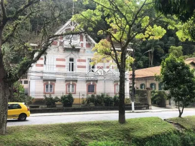 Casa com 40 Quartos à venda, 800m² no Centro, Petrópolis