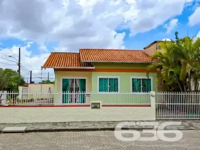 Casa com 3 Quartos à venda, 150m² no Jardim Iririú, Joinville