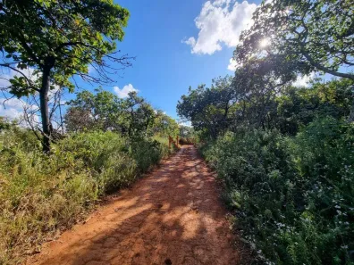Lote/Terreno à venda, 2500m² no Santa Cruz, Mateus Leme