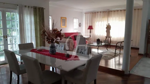 Casa de Condomínio com 5 Quartos para alugar, 780m² no Caraguatá, Mairiporã