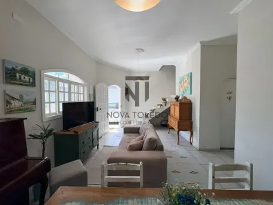 Casa com 4 Quartos à venda, 254m² no Jardim Santa Maria, Jacareí