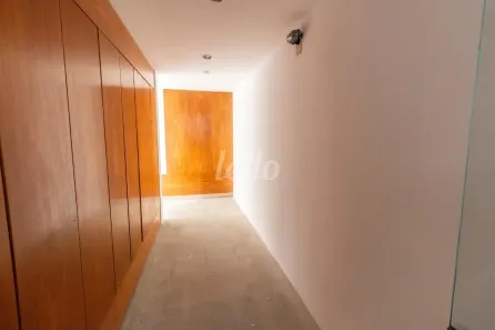 Sala Comercial para alugar, 230m² no Vila Olímpia, São Paulo