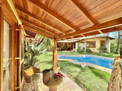 Sobrado com 4 Quartos à venda, 1212m² no Vila de São Fernando, Cotia