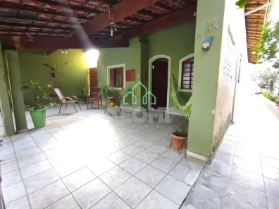 Casa com 3 Quartos à venda, 137m² no Jardim Marieta, Taubaté