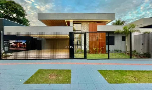Casa com 3 Quartos à venda, 197m² no Jardim Iguaçu, Maringá