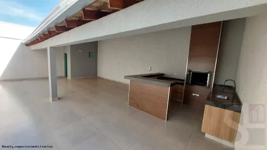 Casa com 3 Quartos à venda, 235m² no Alto Umuarama, Uberlândia
