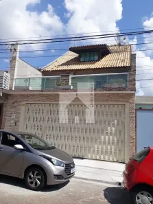 Sobrado com 3 Quartos à venda, 238m² no Parque Residencial Jundiaí, Jundiaí