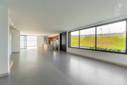 Casa de Condomínio com 4 Quartos à venda, 405m² no Campo Pequeno, Colombo