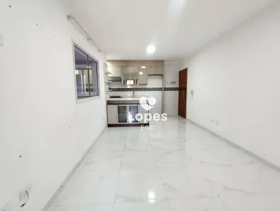 Apartamento com 2 Quartos para alugar, 50m² no Vila Paulo Silas, São Paulo