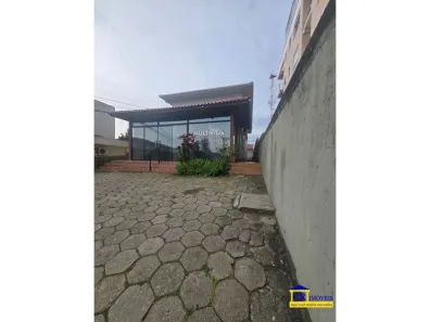 Apartamento com 1 Quarto para alugar, 23m² no Canto, Florianópolis