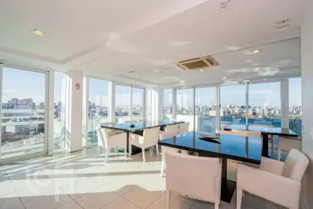 Apartamento com 2 Quartos à venda, 66m² no Cidade Baixa, Porto Alegre