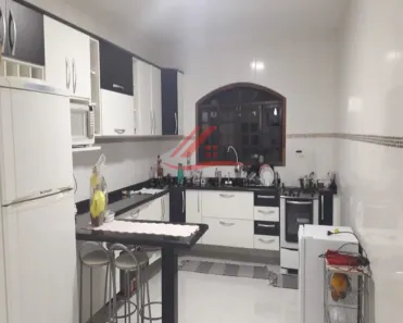 Sobrado com 3 Quartos à venda, 228m² no Jardim Quarto Centenário, Mauá