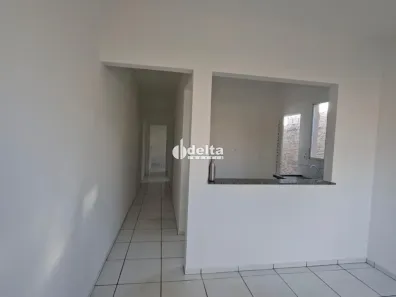 Casa de Condomínio com 2 Quartos à venda, 66m² no Loteamento Portal do Vale II, Uberlândia