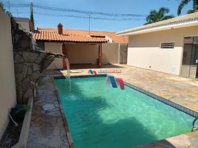 Casa com 4 Quartos para alugar, 300m² no Parque Residencial Comendador Mançor Daud, São José do Rio Preto