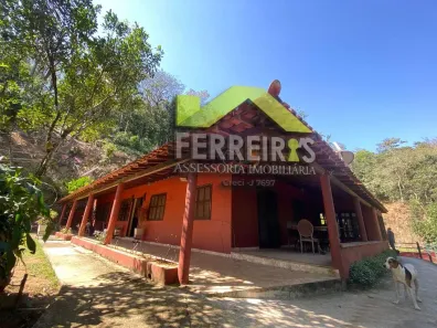 Fazenda/Sítio com 3 Quartos à venda, 4000m² no Santo Antônio, Duque de Caxias