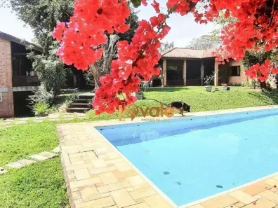 Casa com 3 Quartos à venda, 400m² no Jardim Siesta, Jacareí