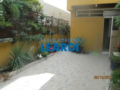 Sobrado com 4 Quartos à venda, 231m² no Vila Hamburguesa, São Paulo