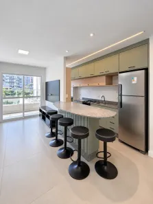 Apartamento com 3 Quartos para alugar, 75m² no Zona 03, Maringá