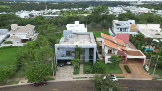 Sobrado com 4 Quartos à venda, 420m² no Condomínio Parque Residencial Damha lll, São Carlos