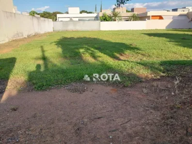 Lote/Terreno à venda, 300m² no Cascata, Paulínia